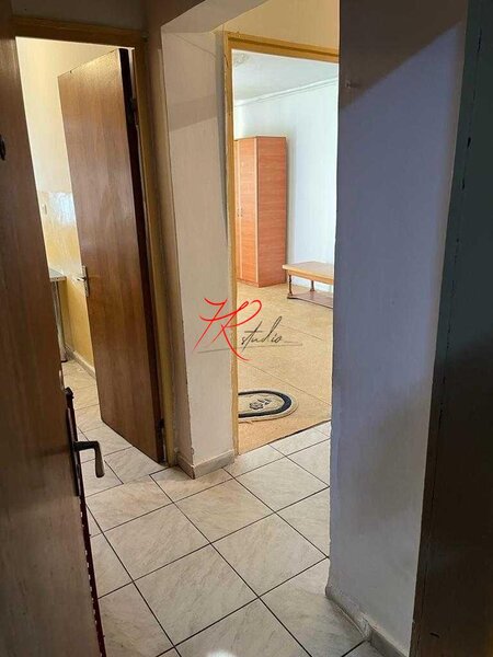 Doamna Ghica, Colentina vanzare garsoniera decomandata